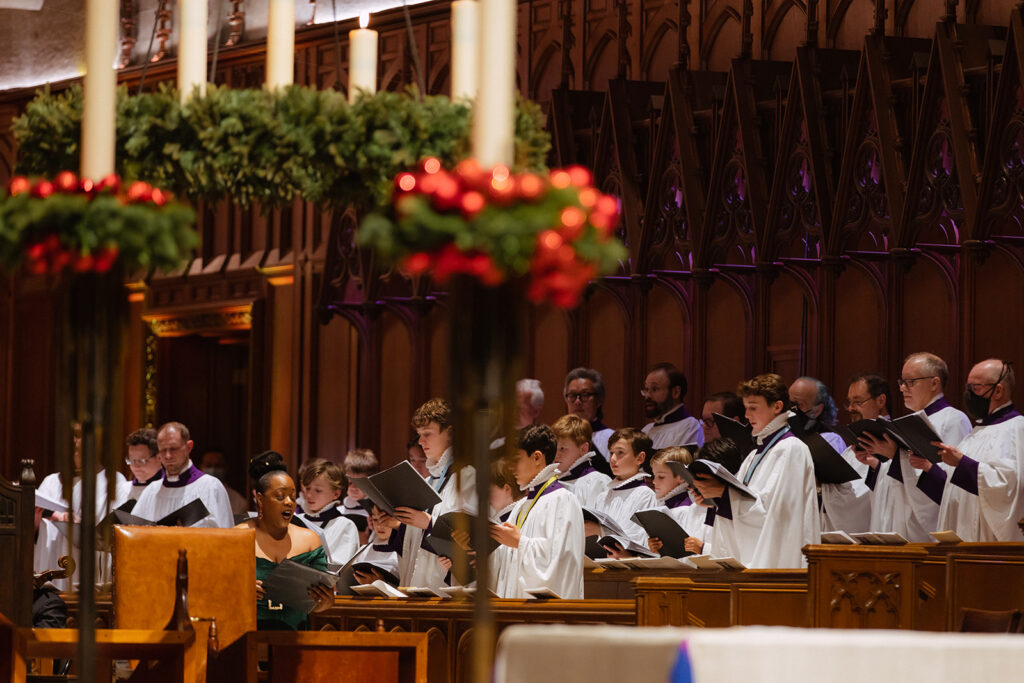 Choir singing on Christmas Eve at Grace Cathedral 2022